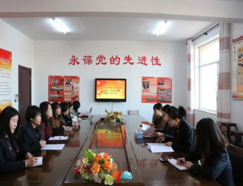 四族居民委员会新项目推动社区发展，提升居民生活质量